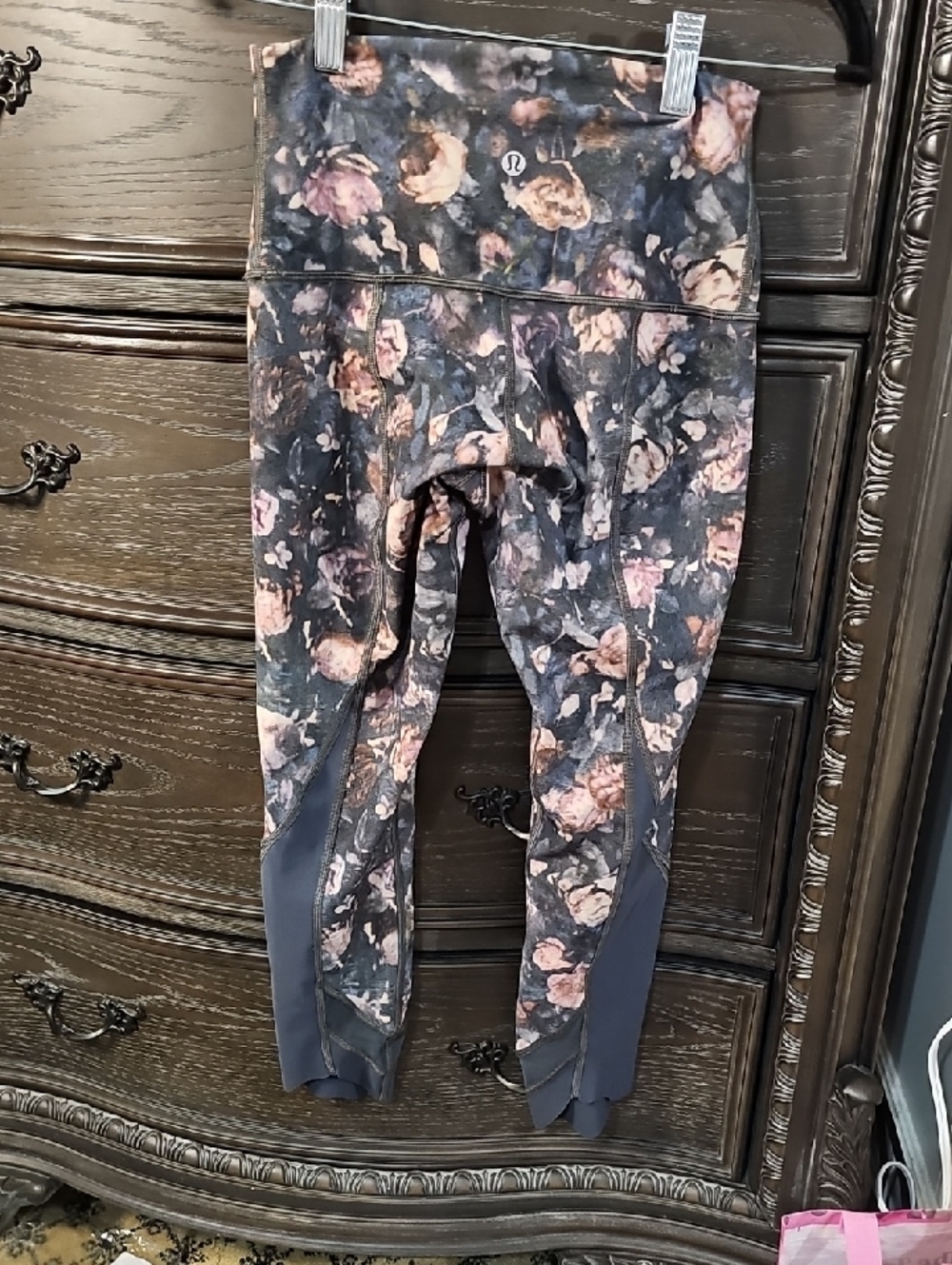 lululemon Fast and Free Crop II, Nulux Fabric, Stunning with Mesh - Picture 2 of 12